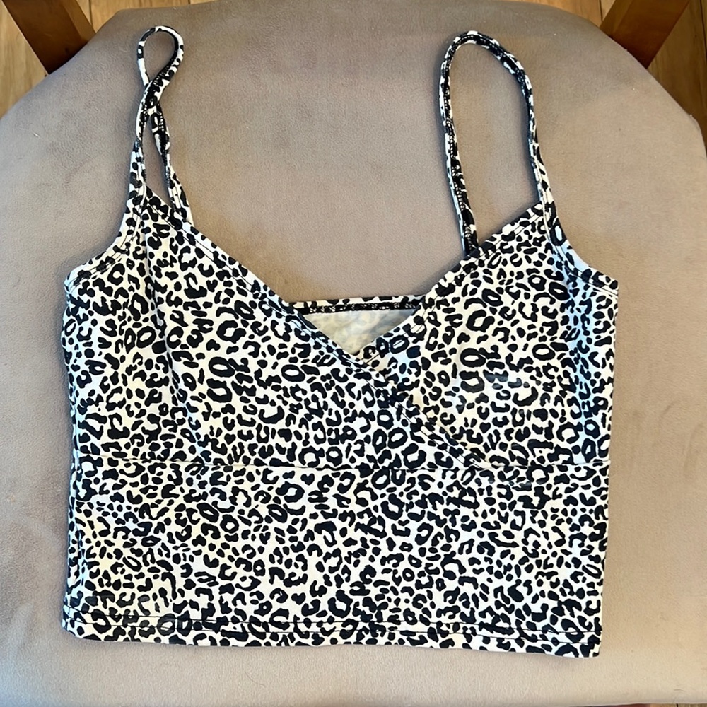 Cheetah print cropped tank top